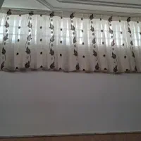 دوعددپرده سالم وتمیز هرکدام چهارمترباسرب
