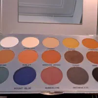 پالت سایه کریولاین  زیر قیمت