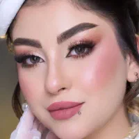 میکاپ ضد آب و شنیون ۵۰ درصد تخفیف