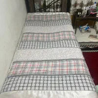 تخت یک نفره