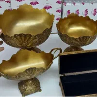 ظروف پذیرایی شیک و مارکدار همراه جعبه مناسب کادو