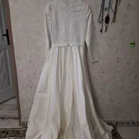 لباس عقد