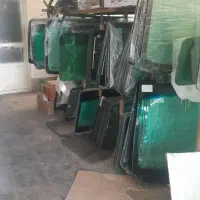 شیشه اتومبیل نوری نصب در محل