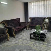 فروش مبل راحتی ۷نفره ومیز عسلی|مبلمان خانگی و میز عسلی|فولادشهر, مسکن مهر فولادشهر|دیوار