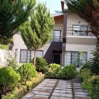 ۱۷۲متر همکف با ۱۱۰متر حیاط اختصاصی راه جدا_دونبش