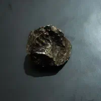 سنگ با ارزش (شاید طلا)|جواهرات|اصفهان, دستگرده|دیوار