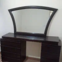میز ارایش وگاز پرده