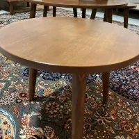 میز گرد وسط به همراه سه عدد میز عسلی|مبلمان خانگی و میز عسلی|شاهین‌شهر, حافظ جنوبی|دیوار