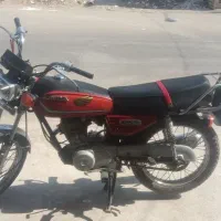 موتور هندا 125|موتورسیکلت|زارچ, |دیوار