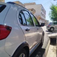 کوییک r98|خودرو سواری و وانت|شیراز, سجادیه|دیوار