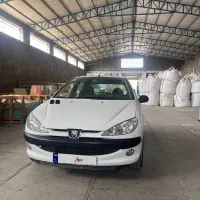 ۲۰۶ مدل ۹۸ بسیار تمیز