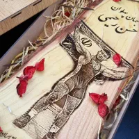 طراحی چهره بر روی چوب طبیعی بصورت نقش برجسته|تابلو، نقاشی، عکس|تهران, شیخ هادی|دیوار