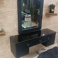 دکور آرایشگاه و صندلی برقی وسرشور ودستگاه بخور