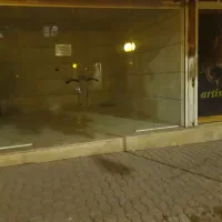 مغازه اجاره ای شیک مرتب|اجارهٔ مغازه و غرفه|آشخانه, |دیوار