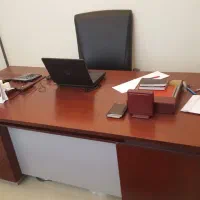 میز مدیریت کلاسیک