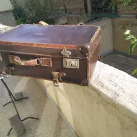 چمدان قدیمی|کیف، کفش، کمربند|تبریز, |دیوار