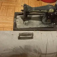 چرخ خیاطی قدیمی عتیقه
