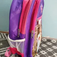 کیف مدرسه|کیف، کفش، کمربند|پرند, فاز ۵|دیوار