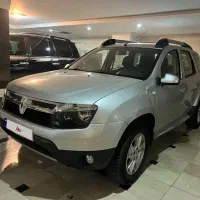 رنو داستر تک دف