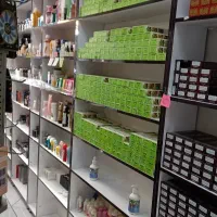 واگذاری مغازه (فقط دکور بدون جنس )آرایشی عطرادکلن|فروشگاه و مغازه|مشهد, نکاح|دیوار