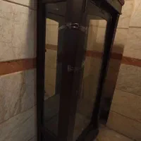 بوفه چوبی سالم و تمیز