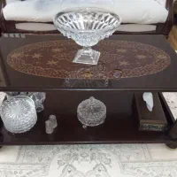 مبل هفت نفره به همراه یک جلو مبلی و یک میز عسلی|مبلمان خانگی و میز عسلی|قزوین, |دیوار