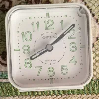 ساعت رومیزی برند GUTEN