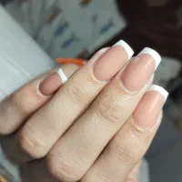 خدمات ناخن  ب صورت حرفه ای|خدمات آرایشگری و زیبایی|بم, |دیوار