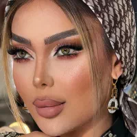 میکاپ و شنیون عروس و همراه ۱ میلیون