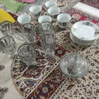 یکدست فنجان و یکذست لیوان دسته دار چایخوری|ظروف سرو و پذیرایی|شاهینشهر, فدک|دیوار