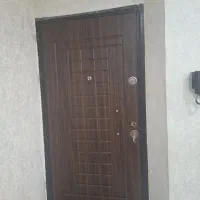 خدمتکار منزل