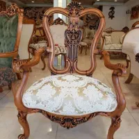 رنگ کاری مبل وغیره پذیرفته میشود