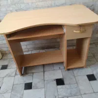 میز کامپیوتر