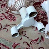 لوستر‌سففی‌سه‌چراغه