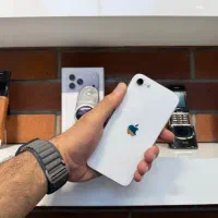 آیفون SE-2022