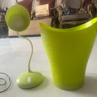 چراغ مطالعه وسطل کاغذباطله سطل اشغال