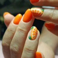 استخدام ناخن کار و اجاره میز ناخن