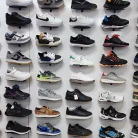 کفش اسپورت زنانه مردانه صدرا|کیف، کفش، کمربند|صدرا-فارس, فاز ۱|دیوار