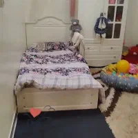 تخت یک نفره. و دونفره