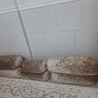 متکا لوله ای