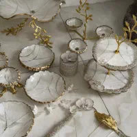 سرویس جهزیه کرم طلایی|ظروف سرو و پذیرایی|خمینی‌شهر, |دیوار