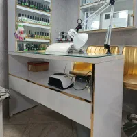 میز ناخنکاری