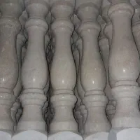 نرده سنگی کرم روشن