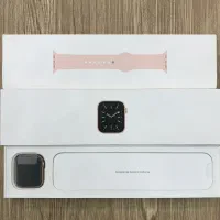 اپل واچ سری 6 سایز 44 رنگ گلد کاملا نو