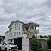 ویلا-ساحلی-با-ویوو-دریا-با-سند-تک-برگ