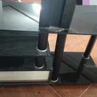 میز تلویزیون شیشه ای اصل ترک