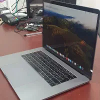 مک بوک پرو 2018 گرافیک 4G