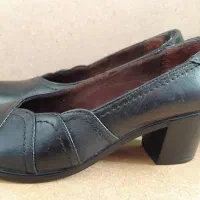 کیف و کفش چرم و معمولی|کیف، کفش، کمربند|رشت, فلسطین|دیوار