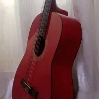 گیتار درحد نو واقعی همراه کیف|گیتار، بیس، امپلیفایر|بابل, |دیوار