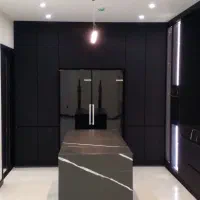 اجاره .مغاژه فوق بزرگ.در میدان صیقلان.1500 متر